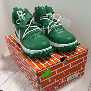 NEW Air Force 1 Mid Off-White Pine Green